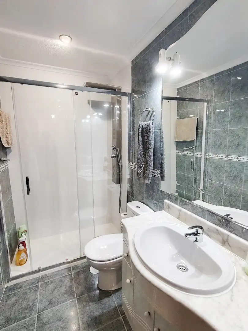 Bathroom of Flat for sale in Gijón   with Heating, Parquet flooring and Terrace