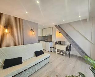 Living room of Flat for sale in Empuriabrava  with Air Conditioner, Heating and Balcony