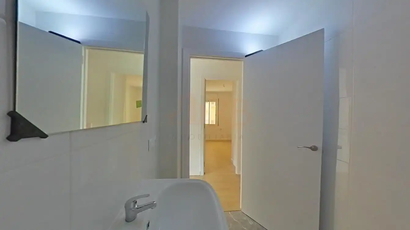 Piso en venta en Carretera SANTA CREU DE CALAFELL, 135, Passeig Maragall