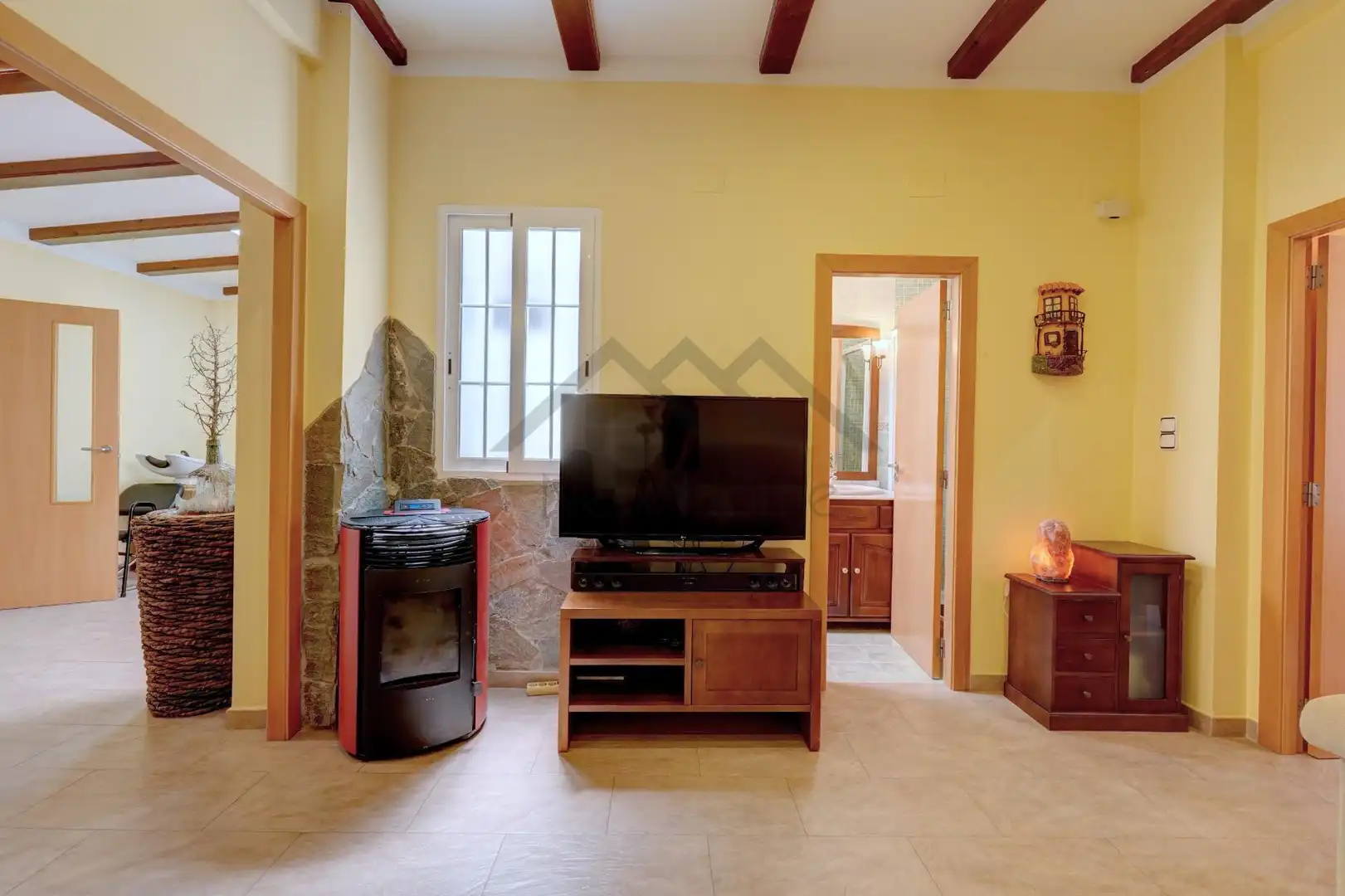 Sala d'estar de Finca rústica en venda en Benaguasil amb Terrassa, Traster i Piscina