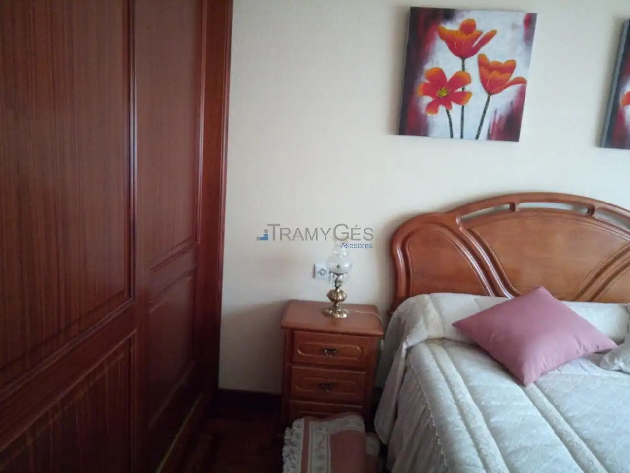 Habitación de Casa adosada en venta en Vigo  con Calefacción, Jardín privado y Parquet