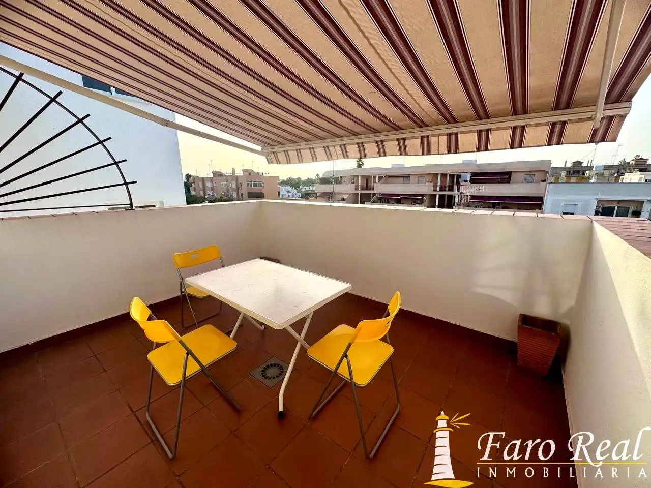 Terrassa de Àtic de lloguer en Sanlúcar de Barrameda amb Aire condicionat, Terrassa i Moblat