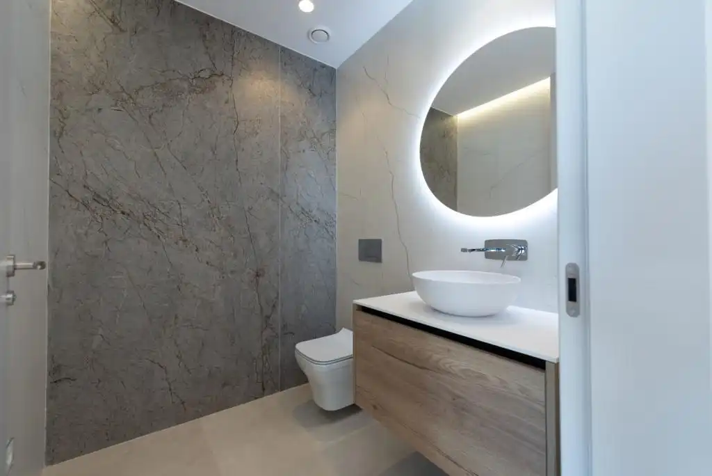 Bathroom of Attic for sale in Benidorm  with Air Conditioner, Heating and Terrace