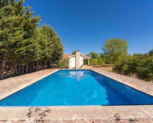 Piscina de Casa o xalet en venda en Pezuela de las Torres