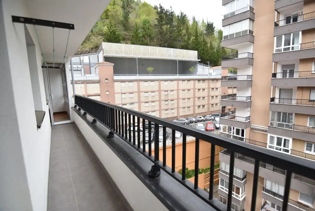 Balcony of Flat for sale in Eibar, Gipuzkoa