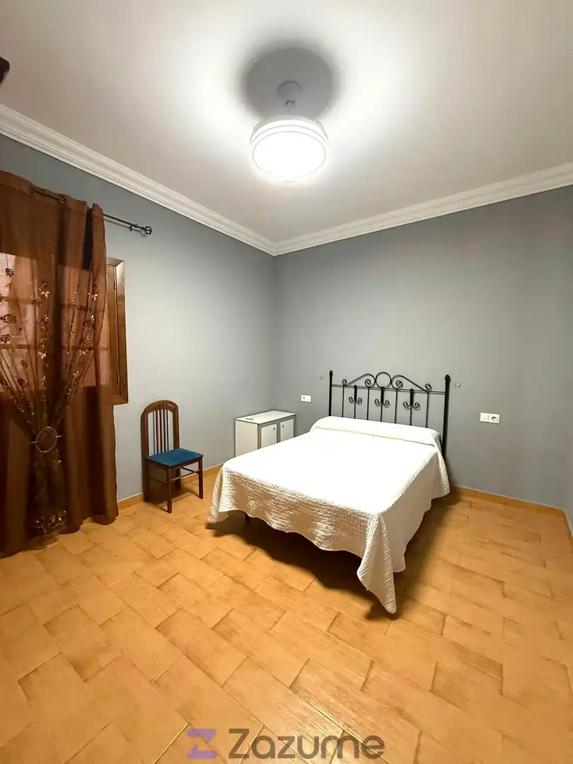 Bedroom of Flat for rent in Fuentes de Andalucía  with Air Conditioner, Heating and Terrace
