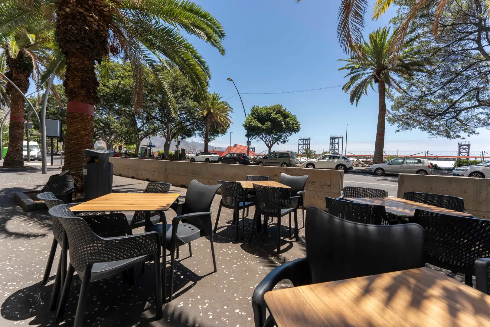 Terraza de Local en traspaso en Santa Cruz de Tenerife con Terraza y Amueblado