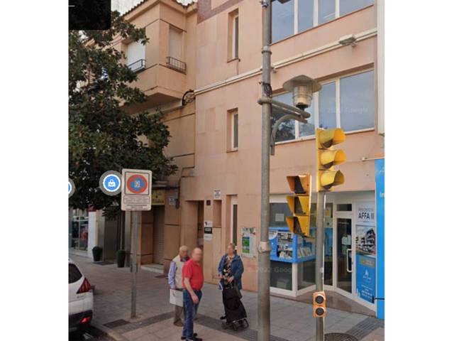 Local comercial en Alquiler en Avenida ARAGON en Binéfar