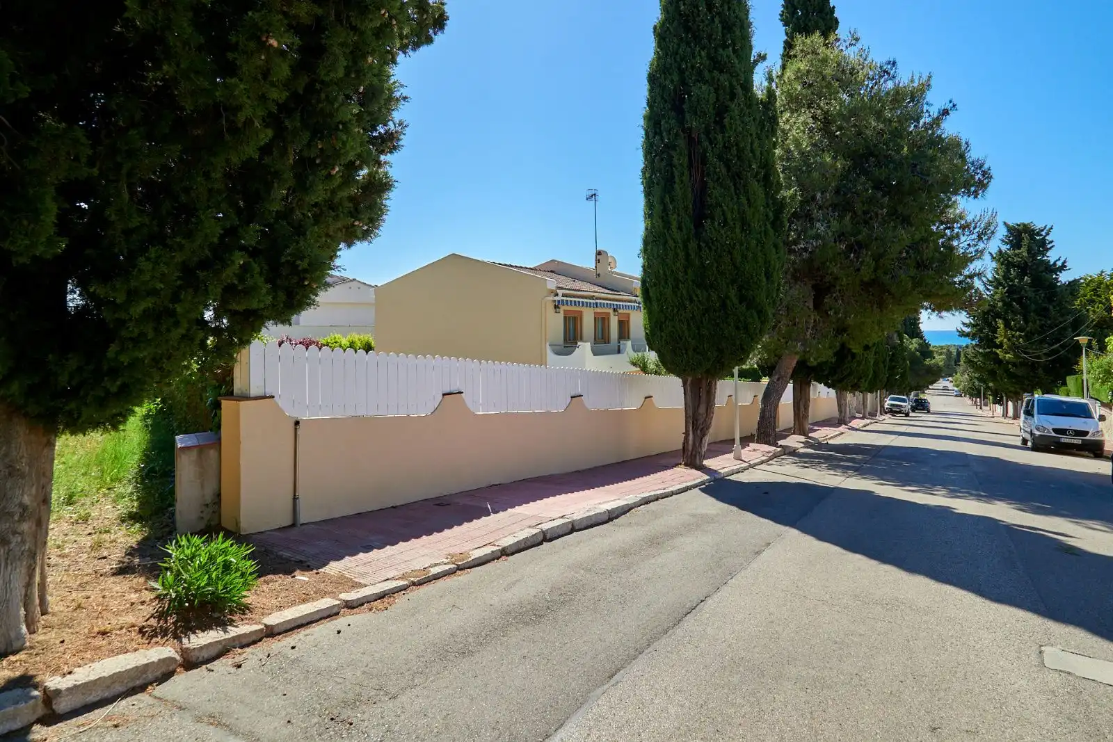Vista exterior de Casa o chalet en venta en El Vendrell con Calefacción, Terraza y Piscina