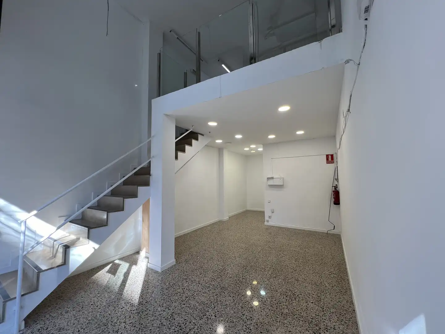 Commercial properties for rent in Carrer de Joan Güell, 111, Barri de les Corts