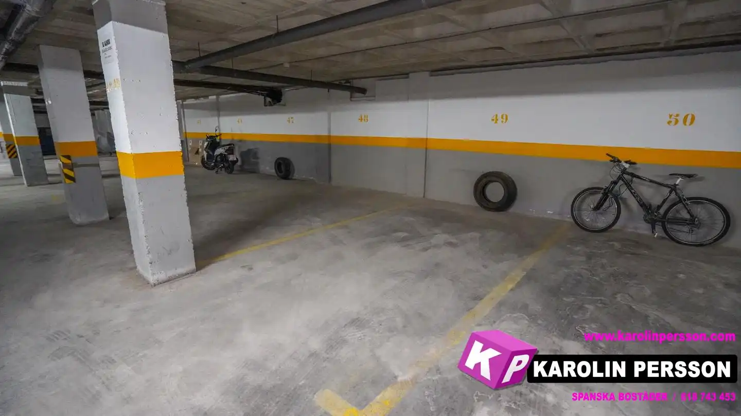 Parking for sale in Zaragoza