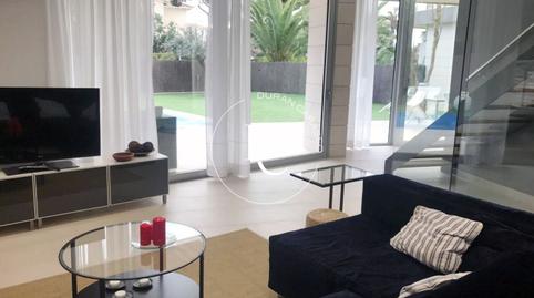 Foto 5 de Casa o xalet de lloguer a Avinguda Navarra, Can Girona - Terramar - Vinyet, Barcelona