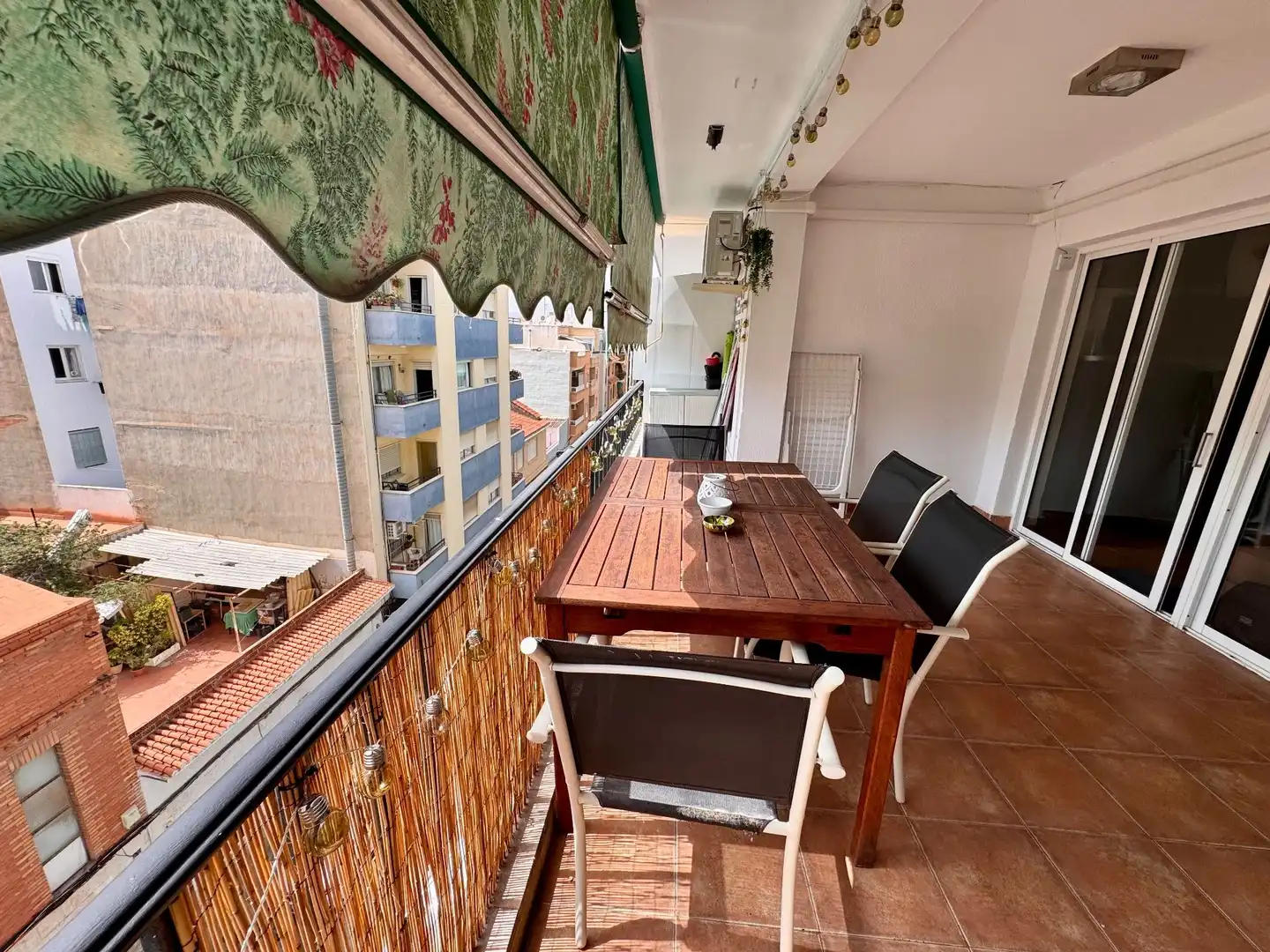 Terraza de Apartamento en venta en Sagunto / Sagunt con Aire acondicionado