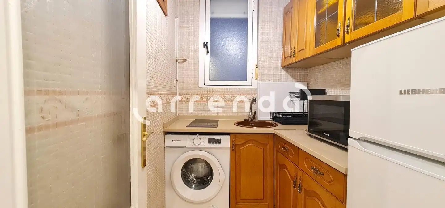 Apartamento de alquiler en De Amaniel, 23, Universidad - Malasaña, Centro
