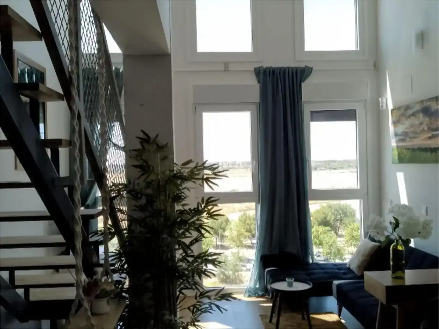 Wohnzimmer von Wohnung zur Miete in  Madrid Capital mit Klimaanlage und Schwimmbad