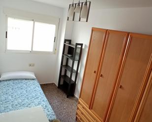 Bedroom of Apartment to share in  Valencia Capital  with Air Conditioner, Furnished and Oven