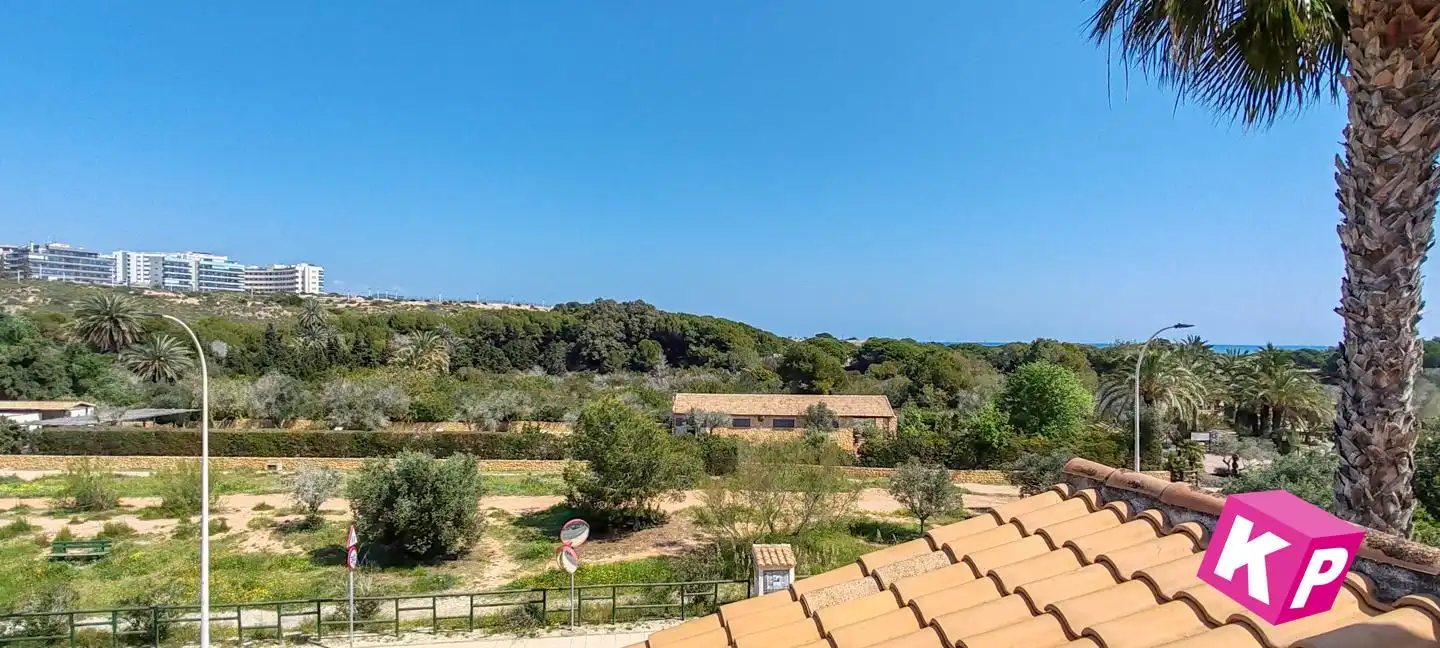 Bungalow con piscina en venta en Del Carabasí, imagen 23