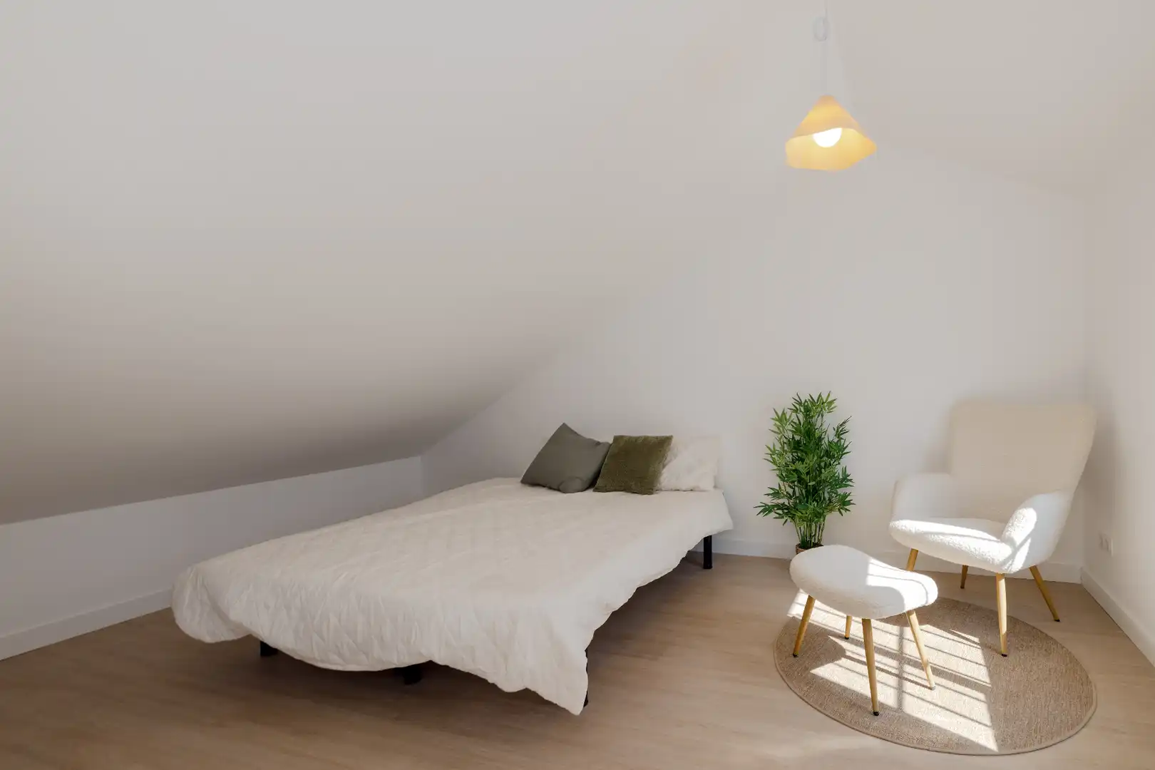 Schlafzimmer von Dachboden zum Verkauf in Málaga mit Klimaanlage, Heizung und Terrasse