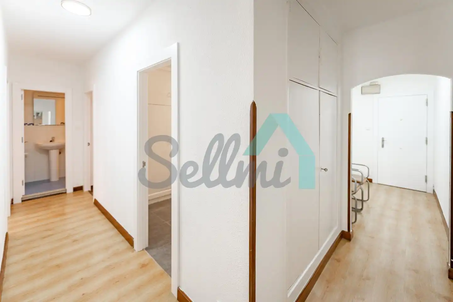 Flat for rent in Oviedo   with Heating, Parquet flooring and Furnished