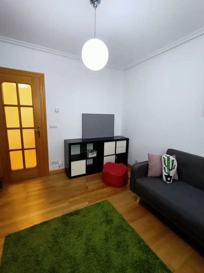 Apartament amb ascensor de lloguer a Illera, imagen 6