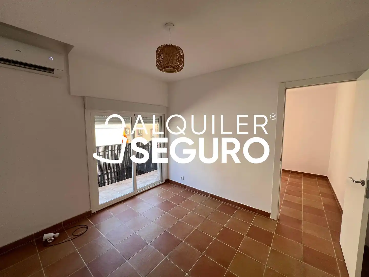 Schlafzimmer von Wohnung zur Miete in Alcobendas mit Klimaanlage, Heizung und Terrasse