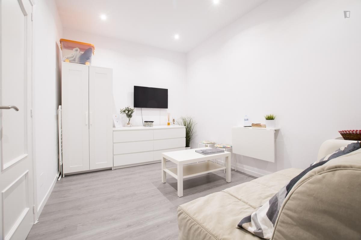 Apartment to rent in Embajadores - Lavapiés