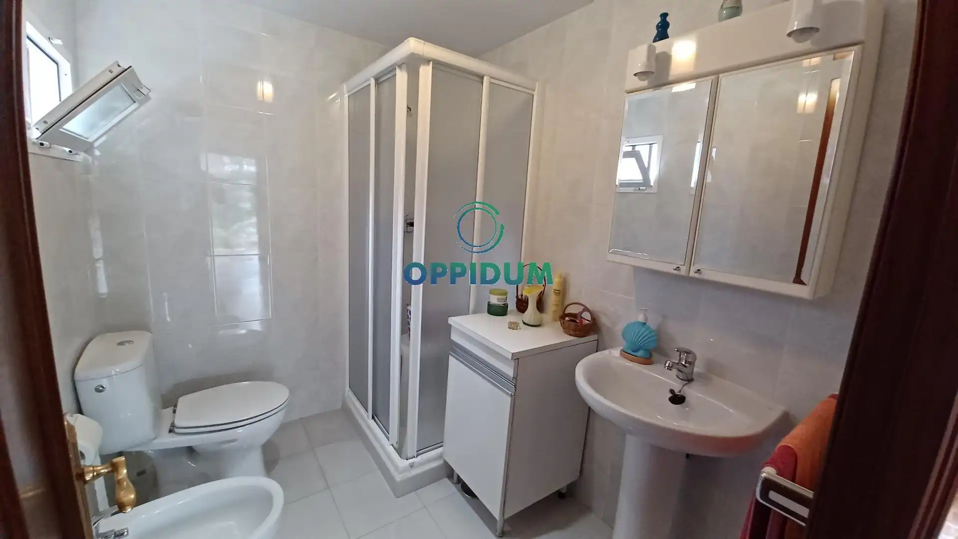 Bathroom of Houses for sale in Culleredo  with Private garden and Terrace