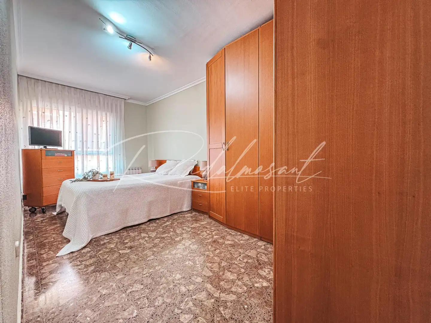 Schlafzimmer von Wohnung zum Verkauf in Tarragona mit Klimaanlage, Heizung und Terrasse