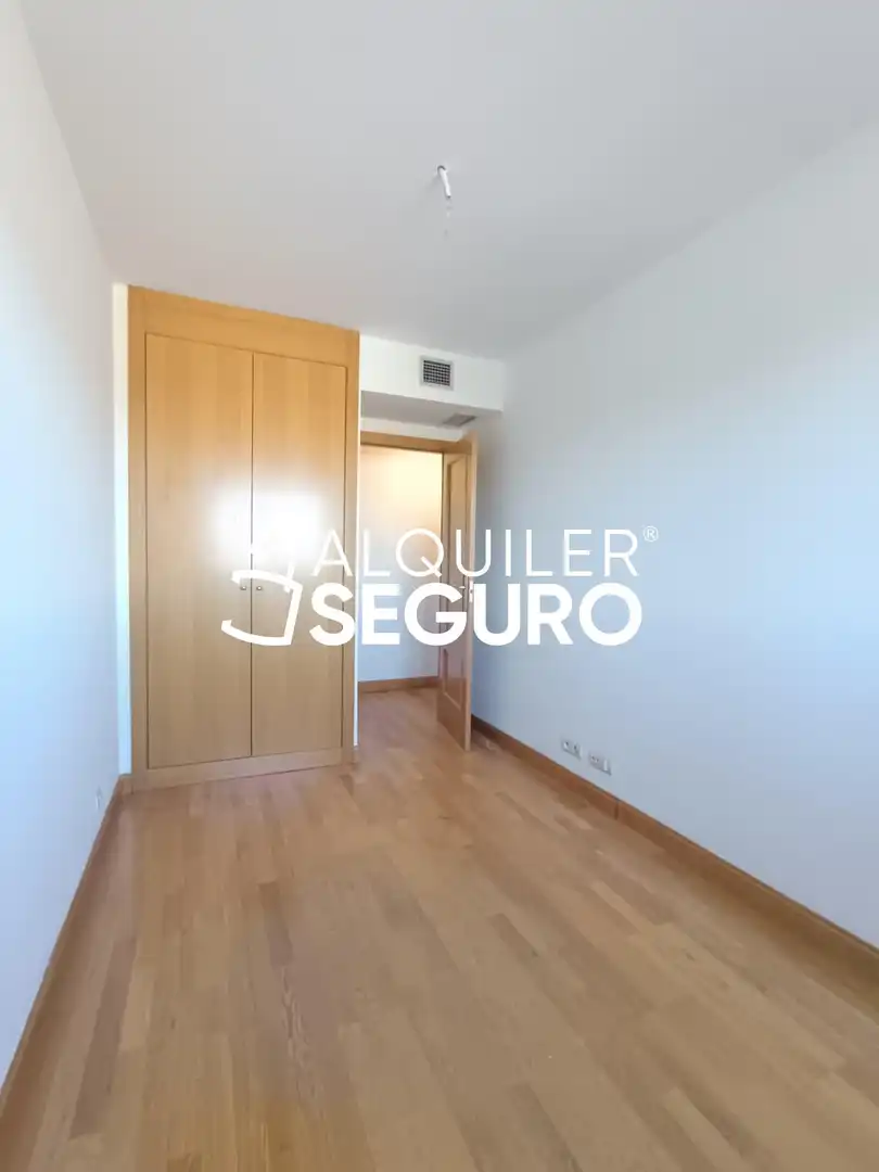 Habitación de Piso de alquiler en Parla con Aire acondicionado, Calefacción y Terraza