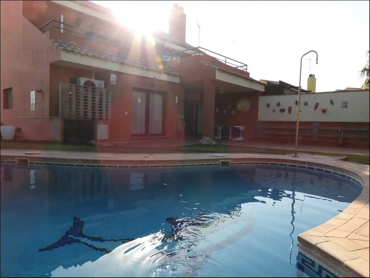 Casa con jardín en venta en La Duquesa, imagen 7