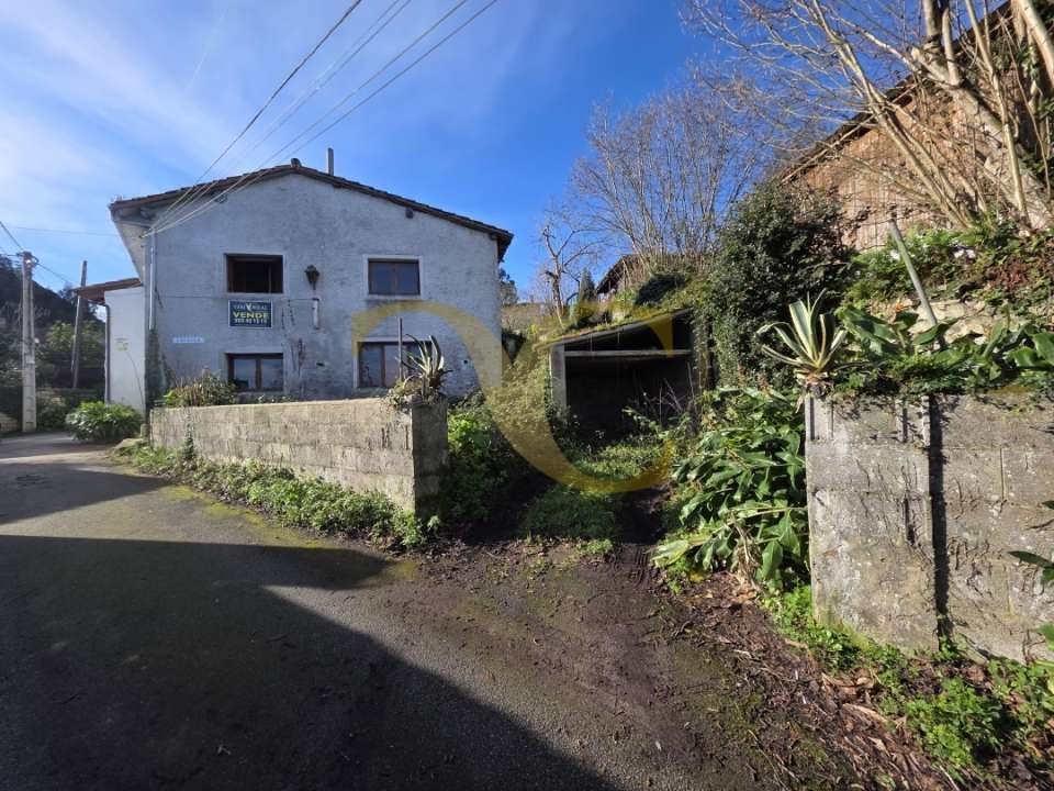 Vista exterior de Casa o xalet en venda en Llanes amb Jardí privat