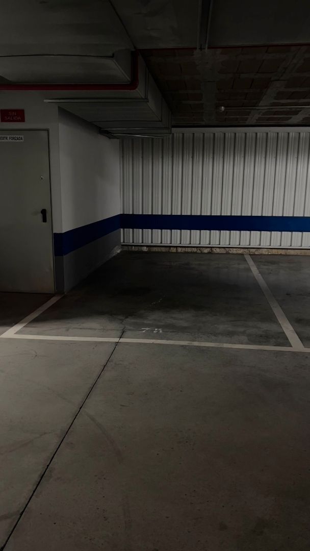 Parking of Garage for sale in  Madrid Capital  with Alarm