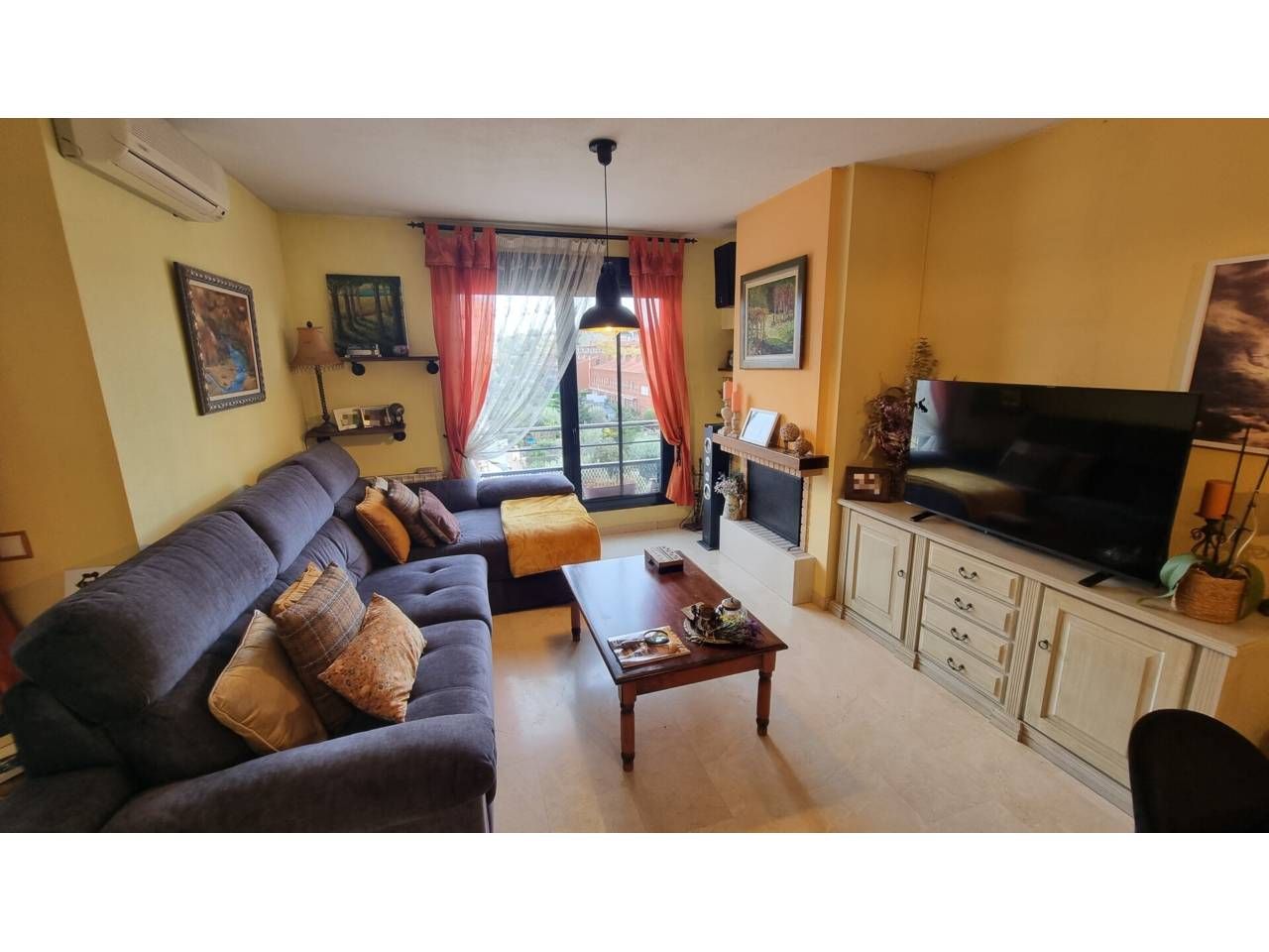 Exterior view of Duplex for sale in Granollers  with Air Conditioner, Heating and Balcony