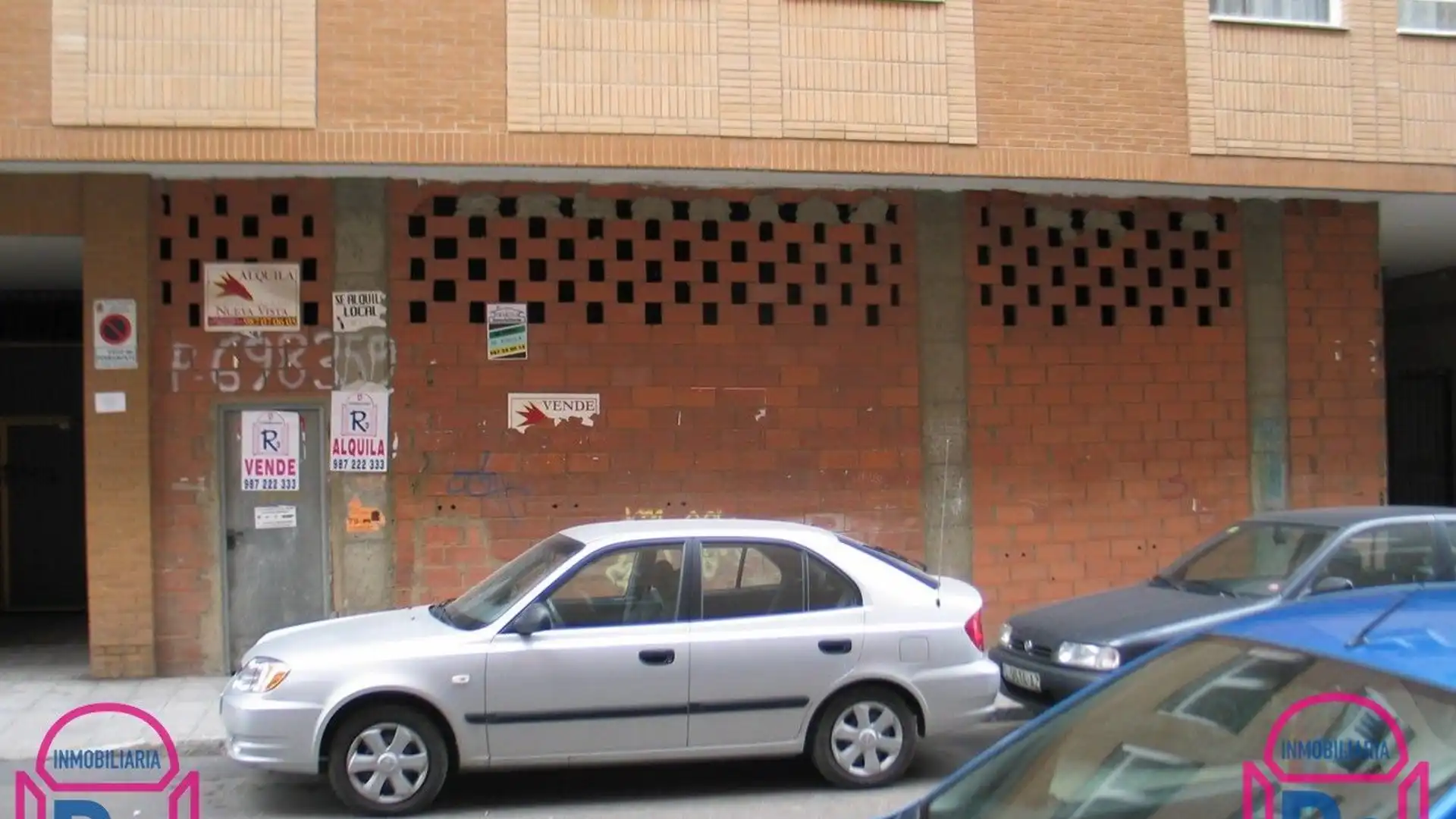 Aparcament de Local de lloguer en León Capital 