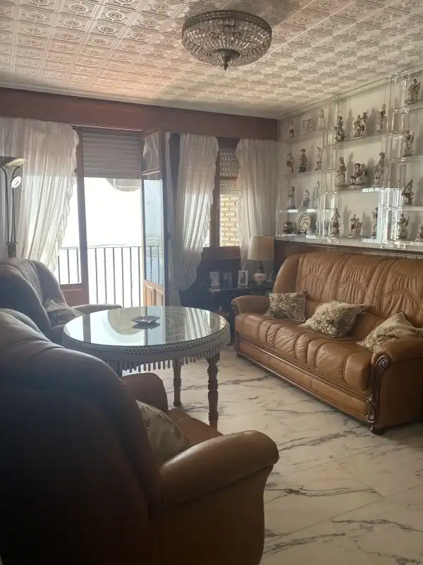 Sala de estar de Piso en venta en Lucena con Balcón y Internet