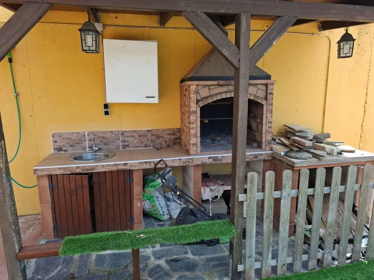 Cuina de Casa o xalet en venda en Otero amb Aire condicionat, Jardí privat i Traster