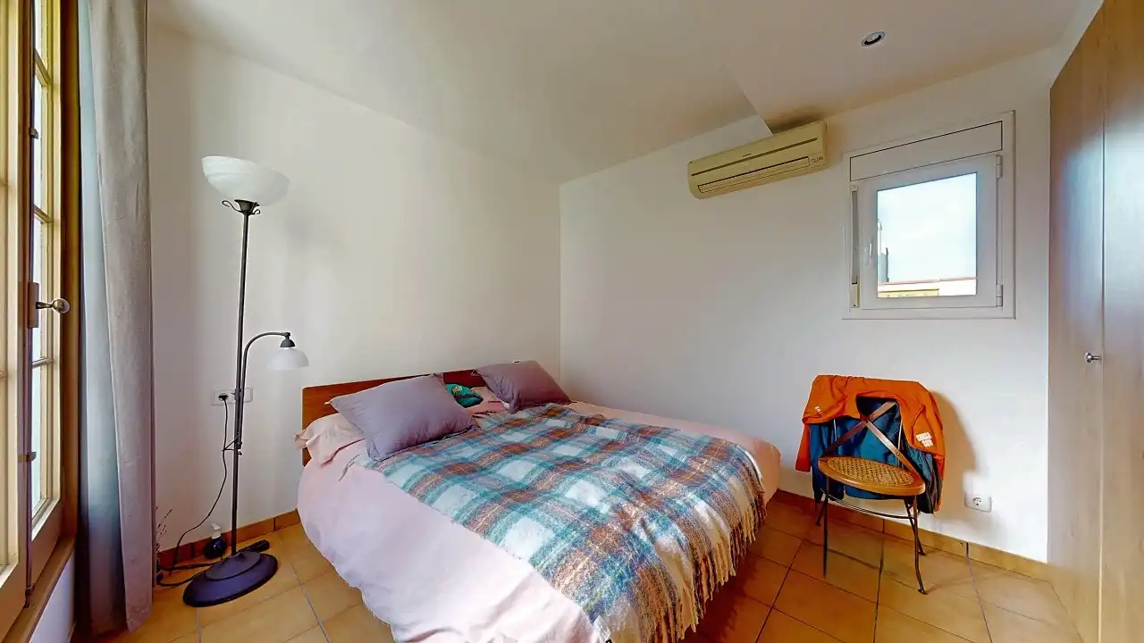 Dormitori de Àtic en venda en Barcelona amb Aire condicionat i Terrassa