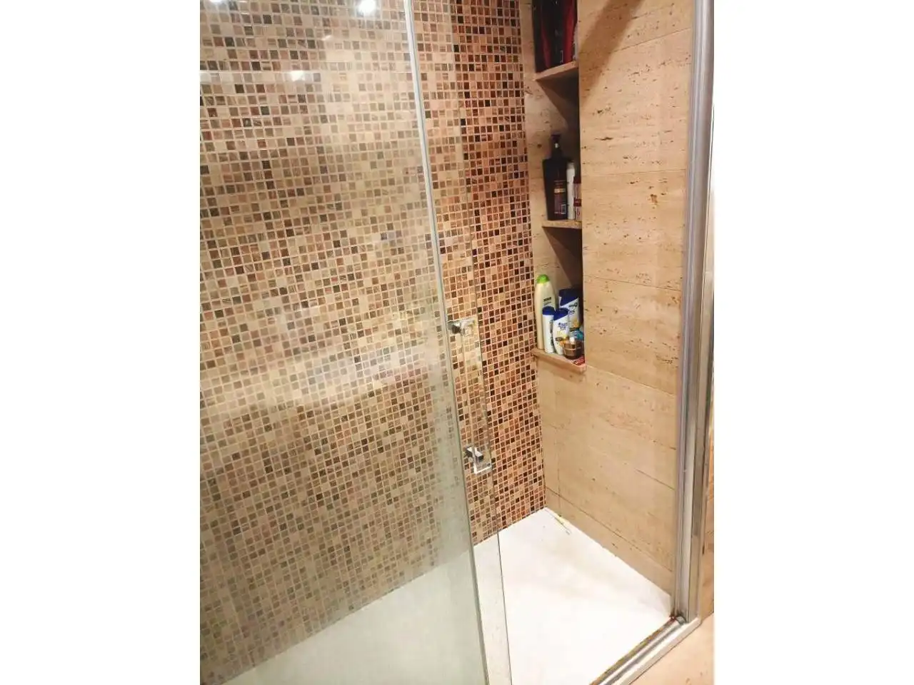 Badezimmer von Wohnung zum Verkauf in Barcelona