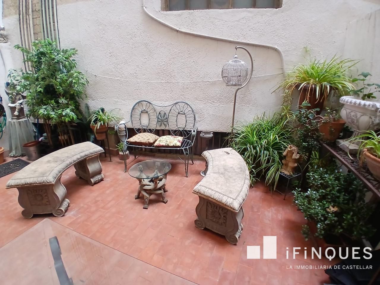 Terrassa de Pis en venda en Sant Cugat del Vallès amb Aire condicionat, Parquet i Terrassa