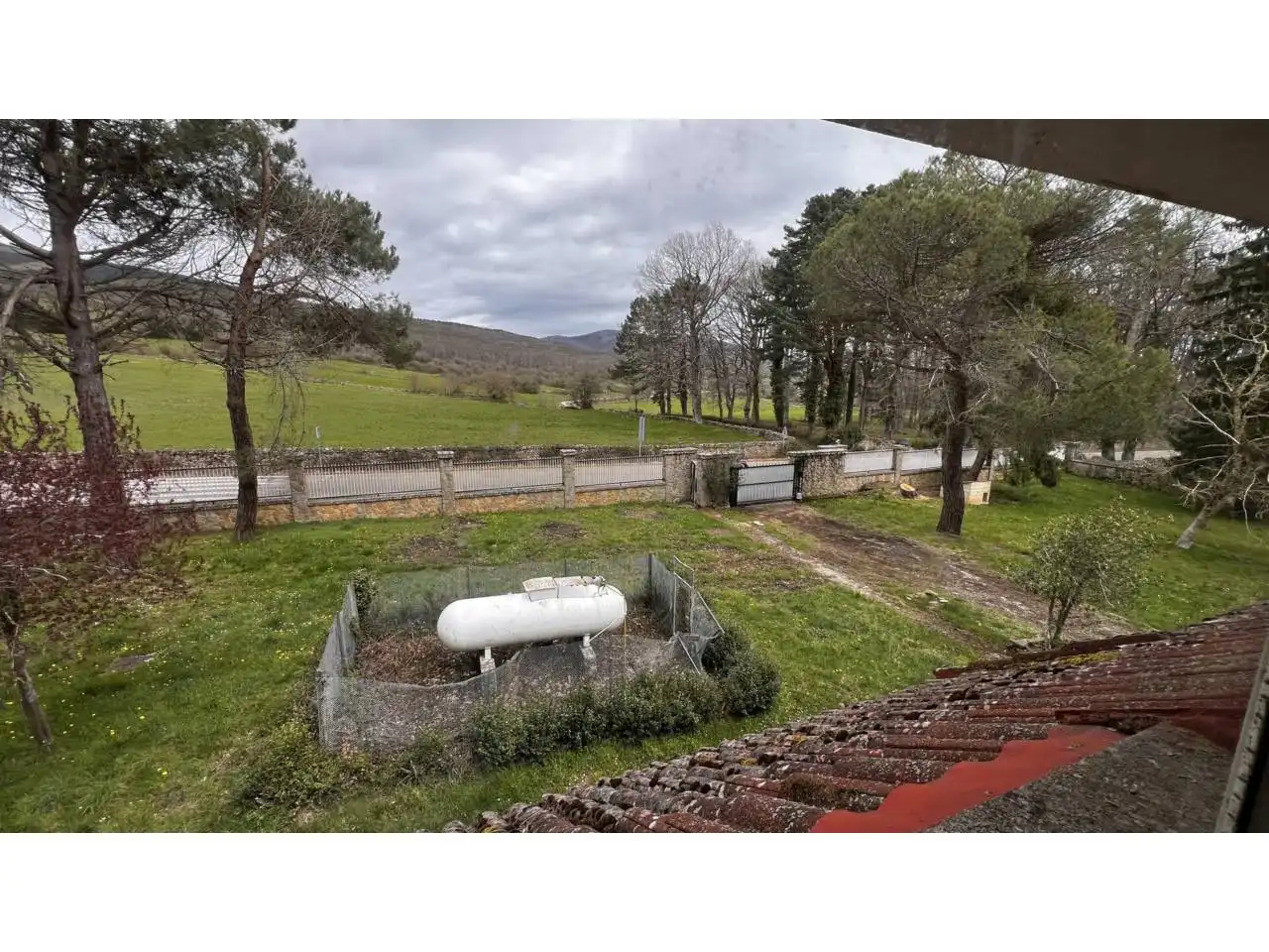 Casa o xalet en venda en Merindad de Montija amb Calefacció, Jardí privat i Parquet