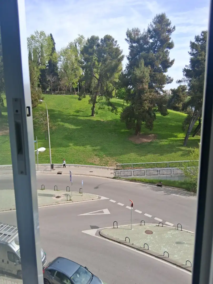 Außenansicht von Wohnung zum Verkauf in Madrid mit Heizung, Parkett und Ofen