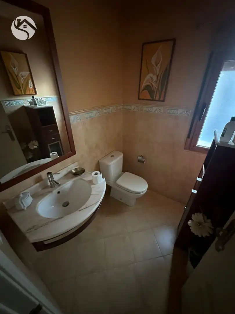 Bathroom of Commercial properties for sale in Cuenca
