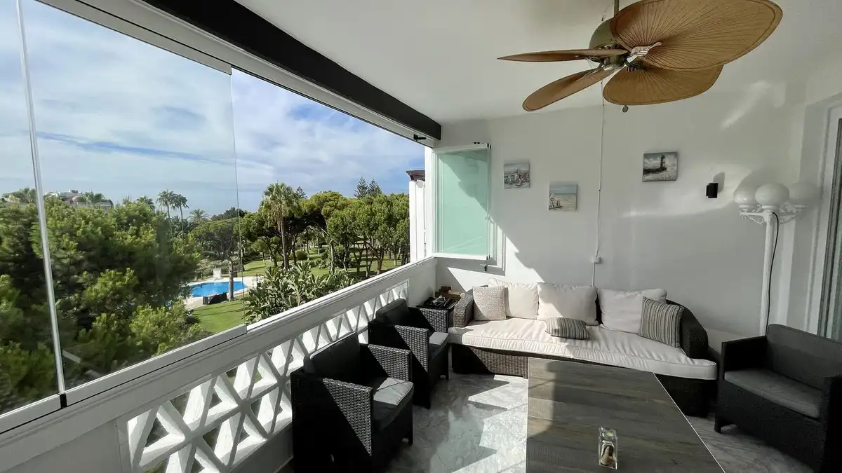 Apartamento con piscina en venta en Nueva Andalucía, imagen 16
