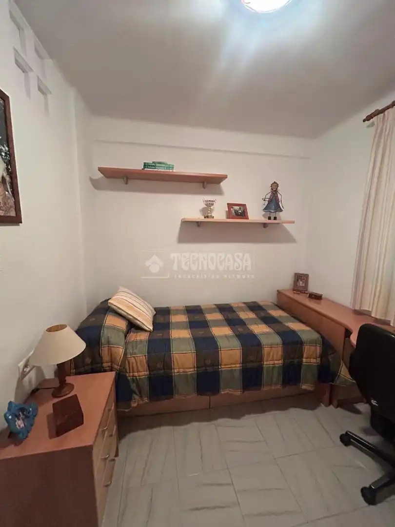 Piso de alquiler en Cruz Roja