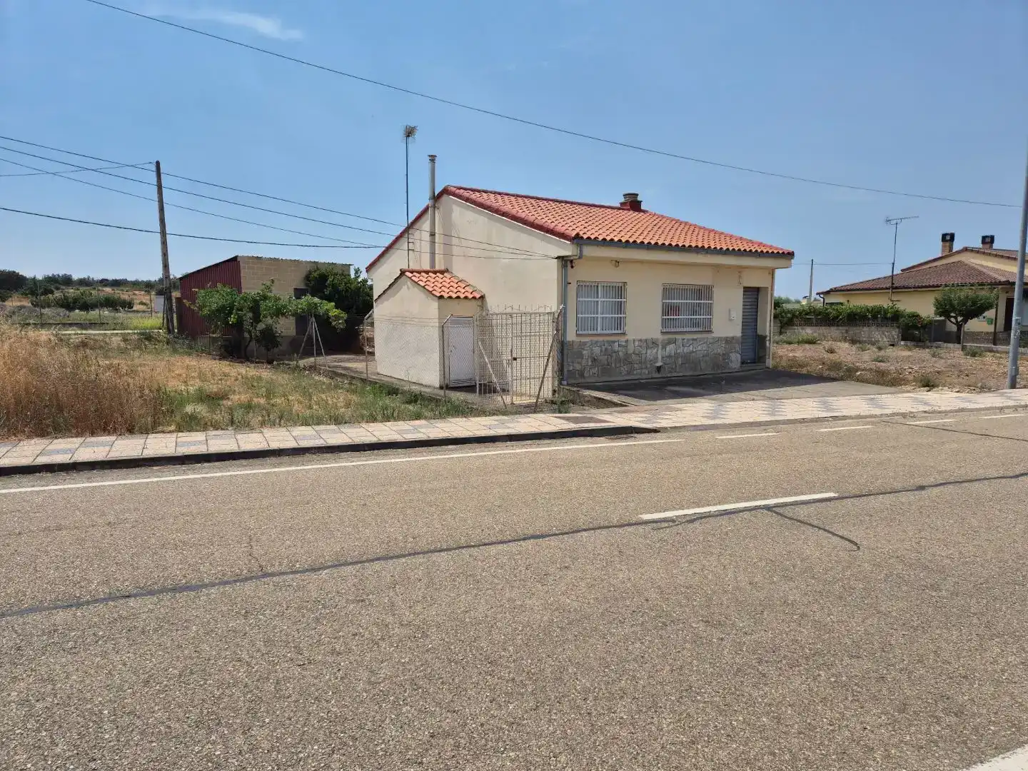 Vista exterior de Casa o xalet en venda en Calzadilla de Tera, Zamora