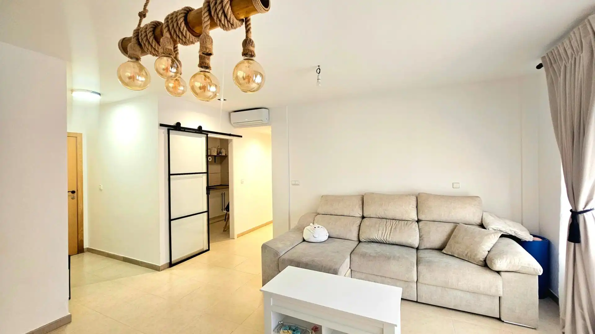 Wohnzimmer von Wohnung zum Verkauf in La Unión mit Klimaanlage und Abstellraum