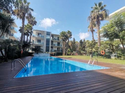 Piscina de Planta baixa en venda en Lloret de Mar amb Aire condicionat, Calefacció i Terrassa