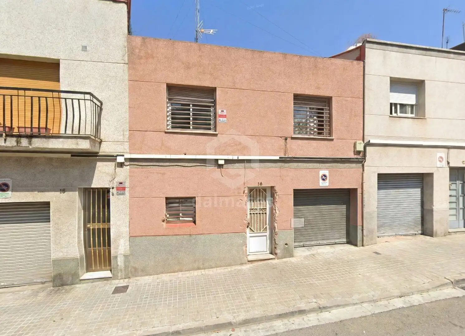 Vista exterior de Casa adosada en venda en Sabadell amb Terrassa
