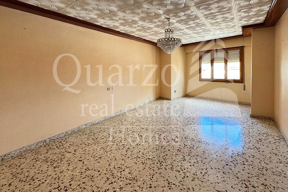 Living room of Flat for sale in Almansa  with Heating and Furnished