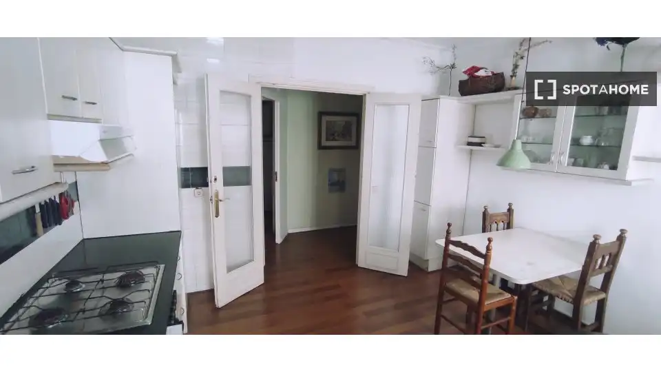 Kitchen of Flat for rent in Barcelona  with Air Conditioner, Heating and Furnished